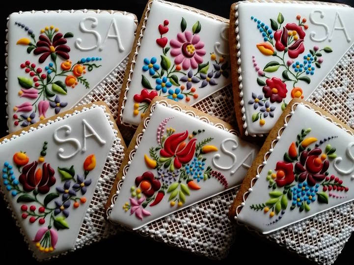 Оваа пекарка ги трансформира обичните колачиња во уметнички дела инспирирани од везови