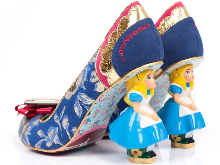 (1) Инспирирани од „Алиса во земјата на чудата“: Чевли кои веднаш ќе ги посакате