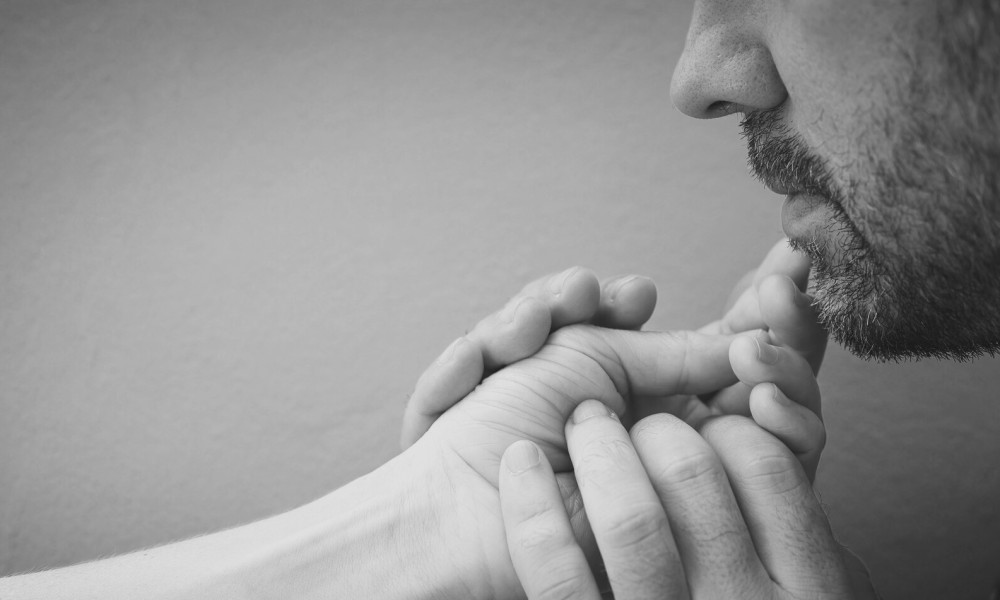 5 клучни разлики помеѓу сродна душа и животен партнер