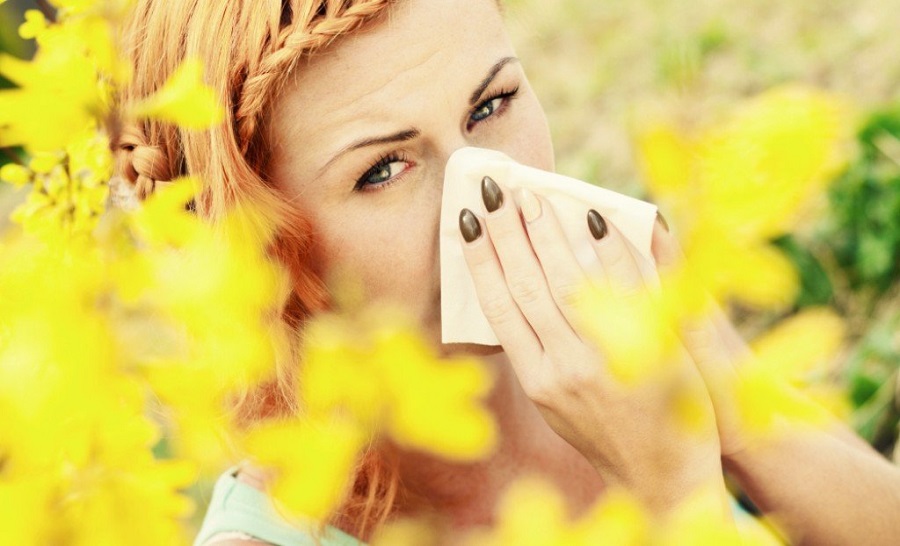 Немојте да ги игнорирате: 3 скриени симптоми на сезонските алергии