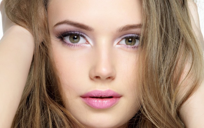 2-dali-nekogash-ste-se-zaprashale-zoshto-vaganite-imaat-bleskava-kozha-i-kosa-www.kafepauza.mk_