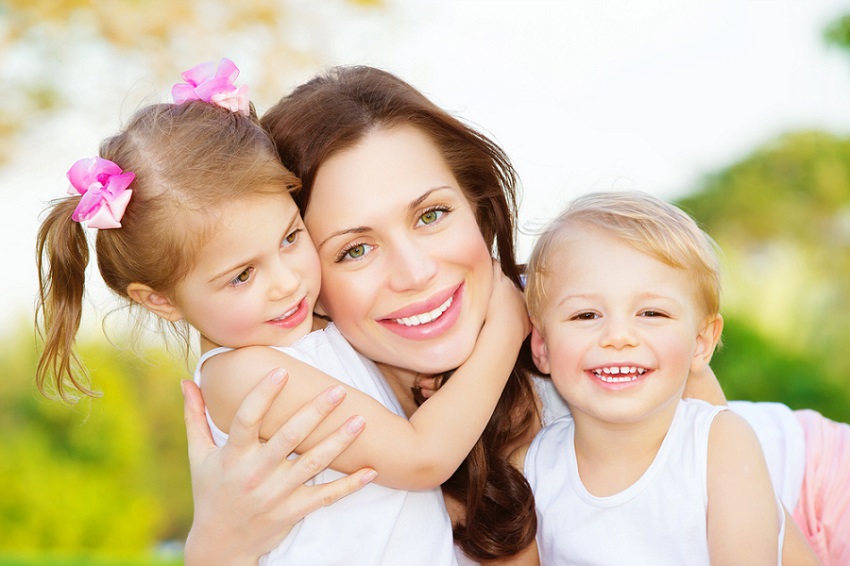 Ведрина и добро расположение: Бидете позитивен пример за своите деца