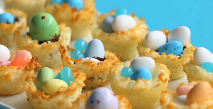 Велигденска еуфорија: Вкусни гнезда од кокос