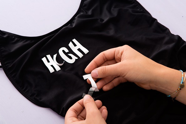 5-bez-mnogu-trud-lesno-i-ednostavno-osvezhete-go-ednodelniot-kostim-za-kapenje-so-eden-potpolno-shik-detalj-www.kafepazua.mk_