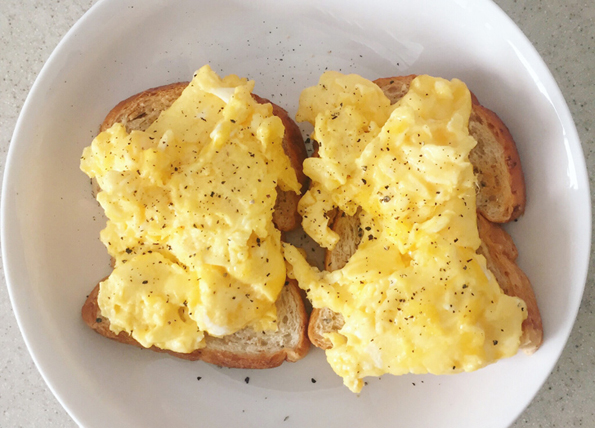 (10) 13 изненадувачки оброци што можете да му ги давате на вашето куче