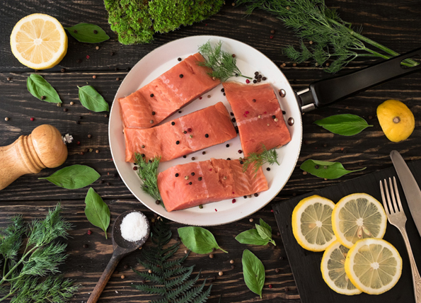 (12) 13 изненадувачки оброци што можете да му ги давате на вашето куче