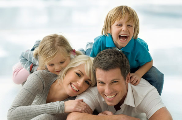 (2) 6 пораки од детството кои ја блокираат среќата: Родителски лекции за преиспитување
