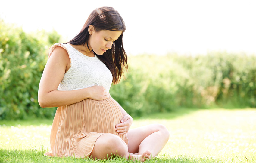 Експертите откриваат: Која е идеалната возраст за првата бременост?