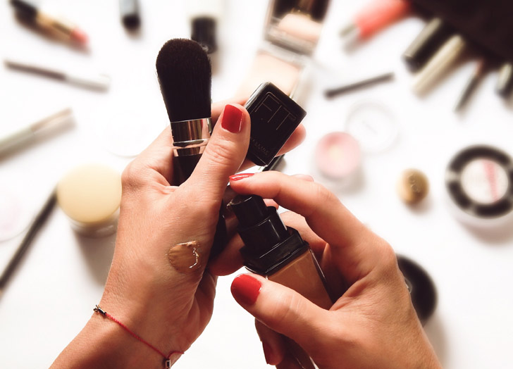 (2) 7 работи кои професионалните шминкери никогаш не ги прават