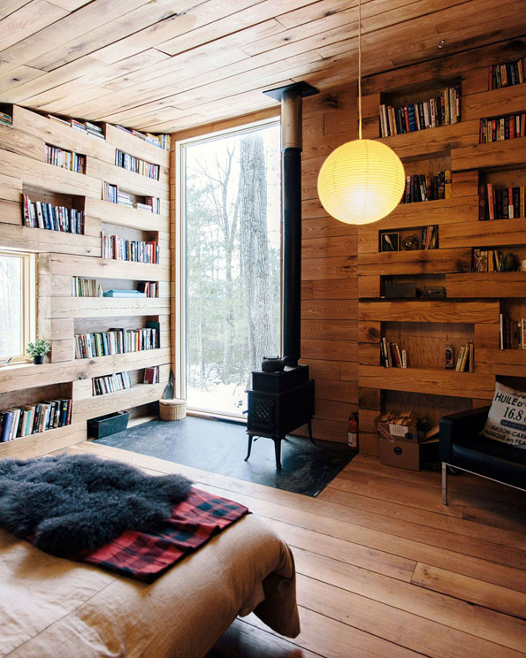 Сон на сите љубители на книги: Изолирана библиотека скриена во длабочините на шумите