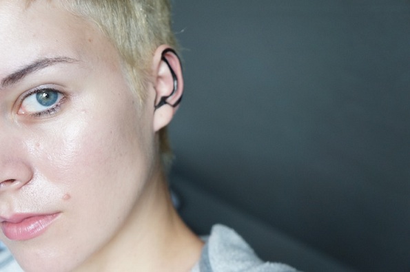 Нов тренд, шминкање на увото: Би го испробале ли?