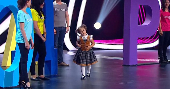 Вистински мал генијалец: 4-годишно девојче ги вчудовиди сите откако покажа познавање на 7 јазици