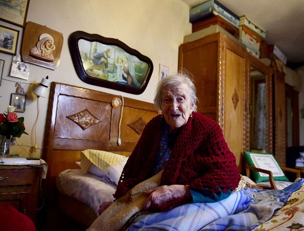 Последната жива личност родена во 19-тиот век, денес го прославува својот 117-ти роденден