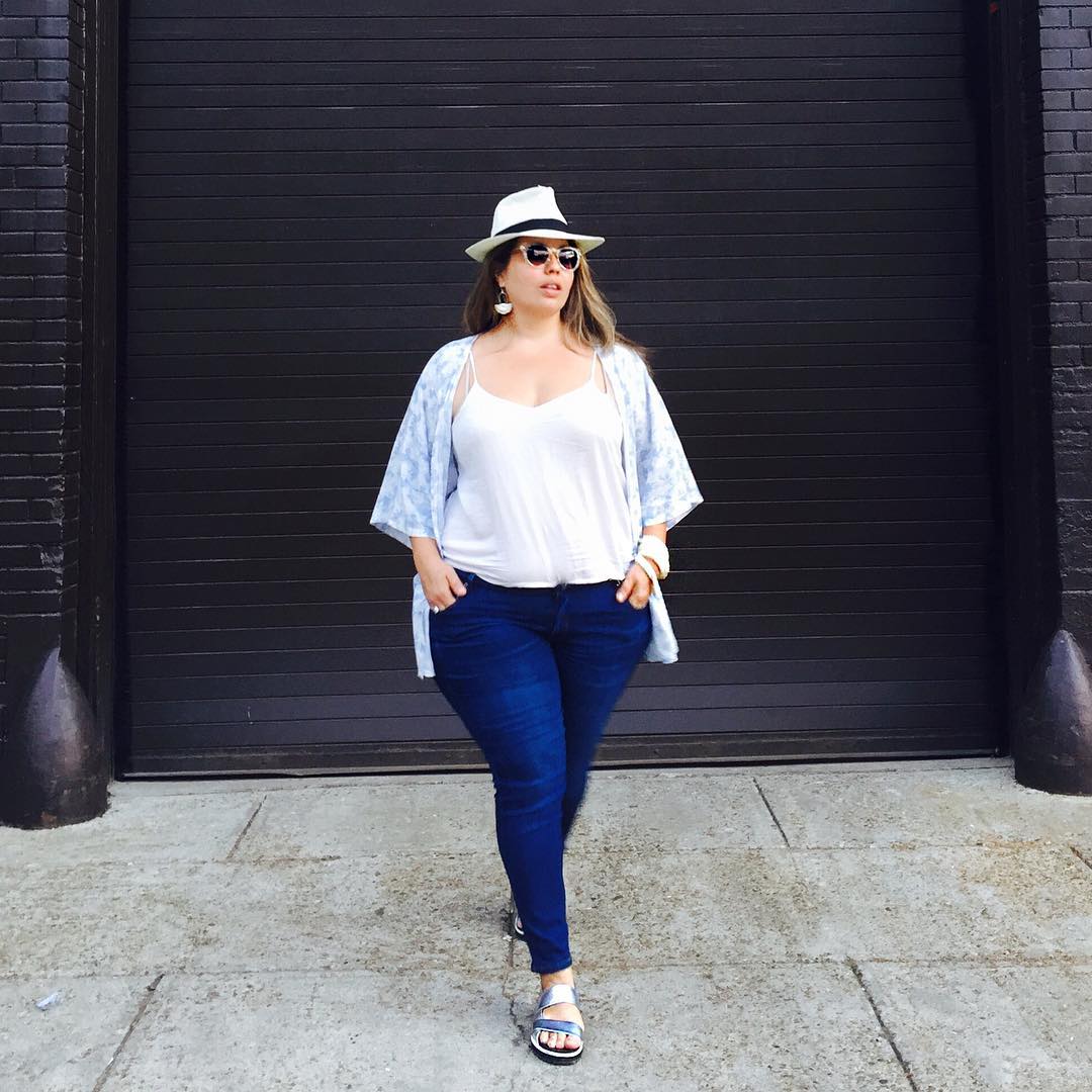 (7) Како да одберете соодветни тесни фармерки ако сте девојка со облини?