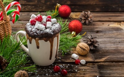 Едноставен и неодолив празничен десерт: Лава колач во шолја