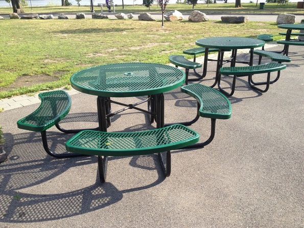 26 фотографии кои ќе ве изнервираат со својата несовршеност