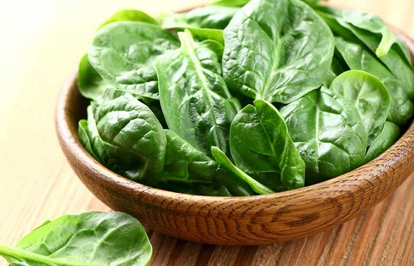 Видови храна кои ги намалуваат и ја спречуваат појавата на брчки (вклучено е и чоколадо!)