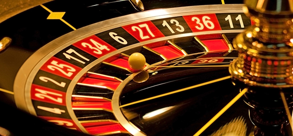 5 деловни лекции што можете да ги научите од коцкањето