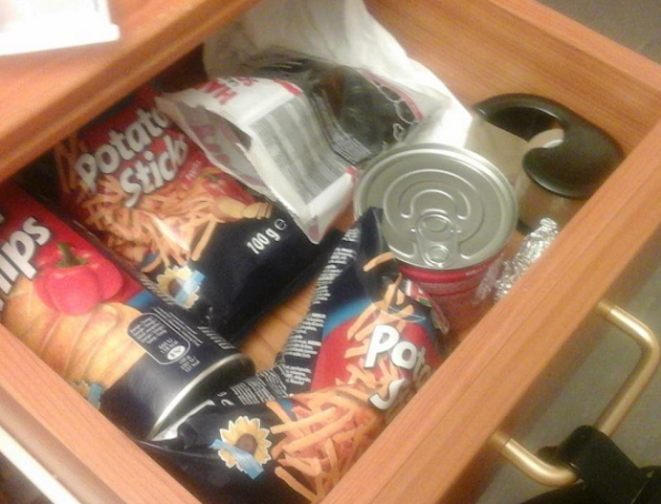 Фотографии што ќе ги разберат само оние кои сакаат да јадат во кревет