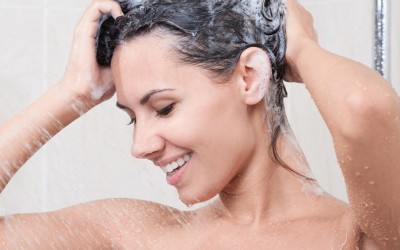 Истражувањата откриваат: Колку често треба да се туширате?