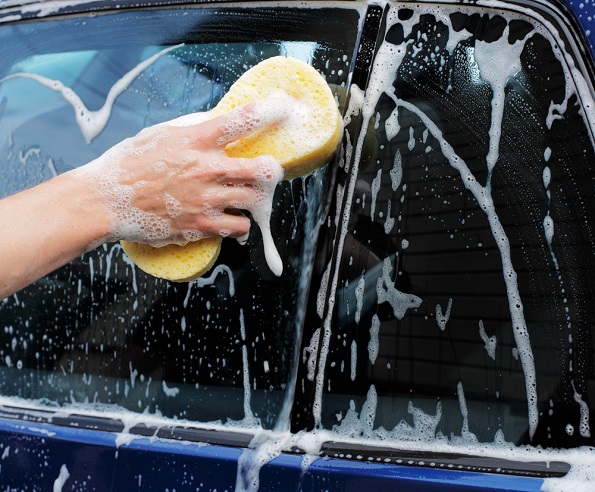 4 причини зошто секогаш треба да го одржувате чист вашиот автомобил
