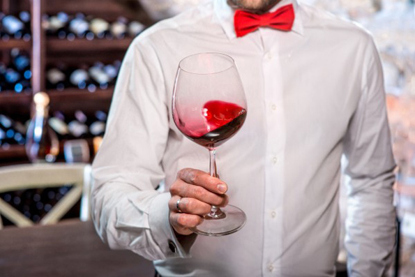 8 грешки што сигурно ги правите додека пиете вино
