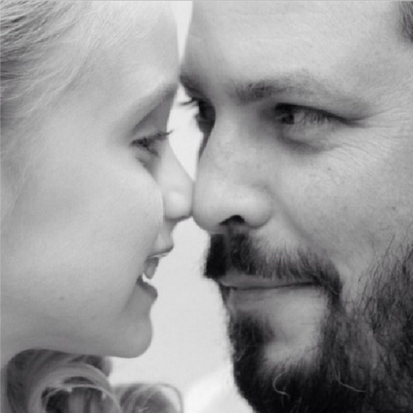 Прекрасни фотографии кои ја покажуваат поврзаноста на таткото со нивните деца