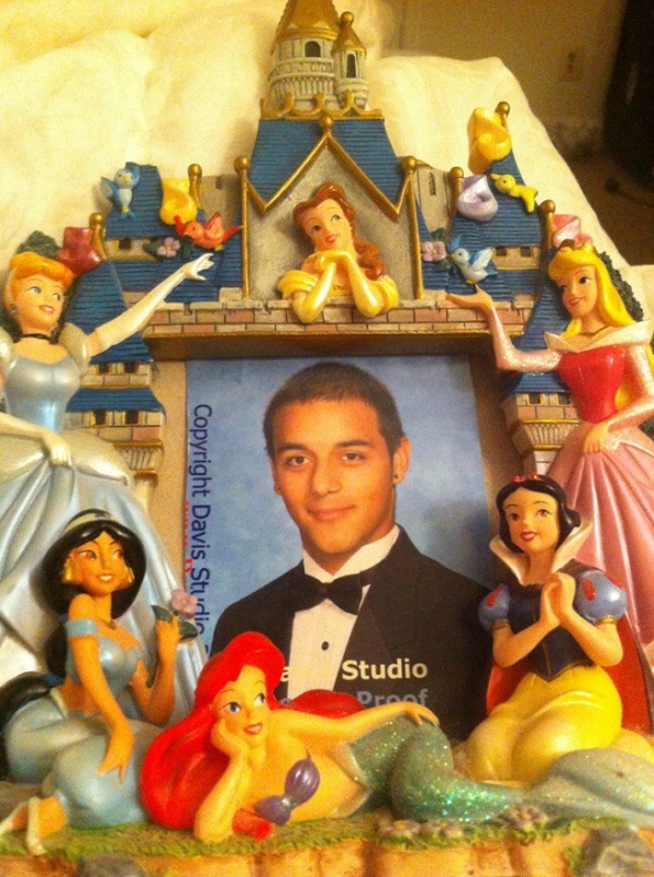 Овие родители имаат навистина одлична смисла за хумор