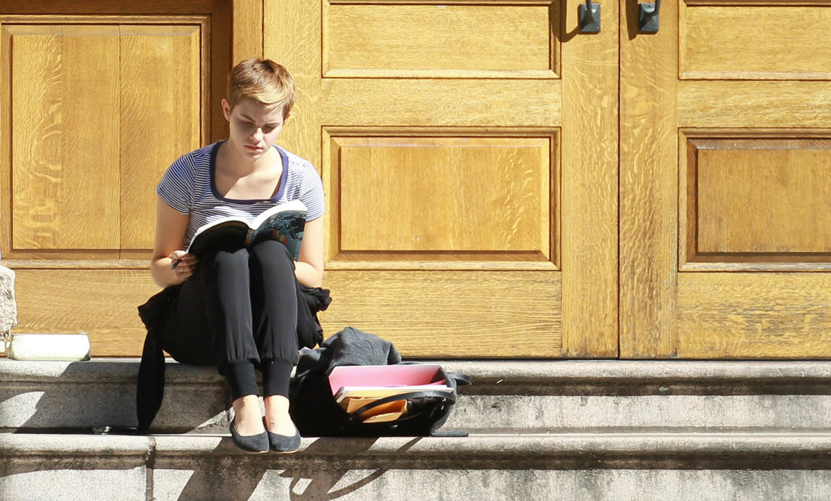 Што чита Ема Вотсон? Дознајте кои се нејзините омилени книги и почнете со читање!