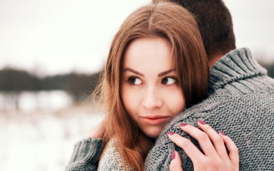 Што ќе се случи со вашата врска доколку криете дури и најмали тајни од партнерот?