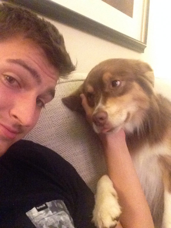 Погледнете ги овие слатки животни кои не сакаат да ги остават нивните сопственици ниту за момент