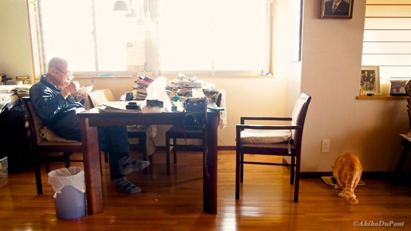 Пријателството меѓу овој дедо и неговата мачка ќе ви го стопи срцето