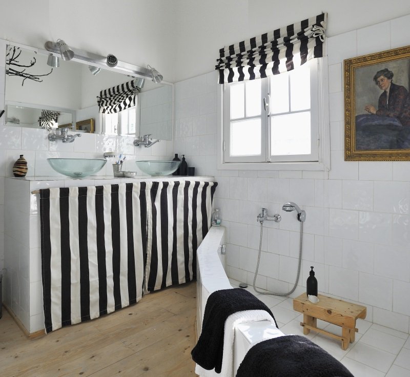 5-kreativni-idei-koi-dodavaat-kvadrati-na-malite-banji-www.kafepauza,mk_