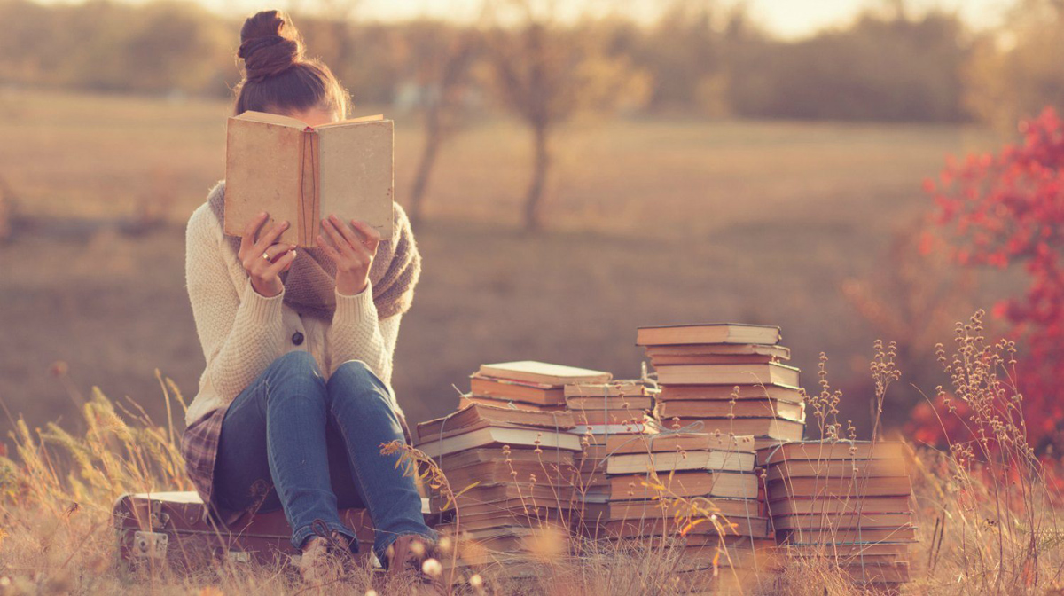 Истражувањата откриваат: Читањето ќе ве направи подобродушни