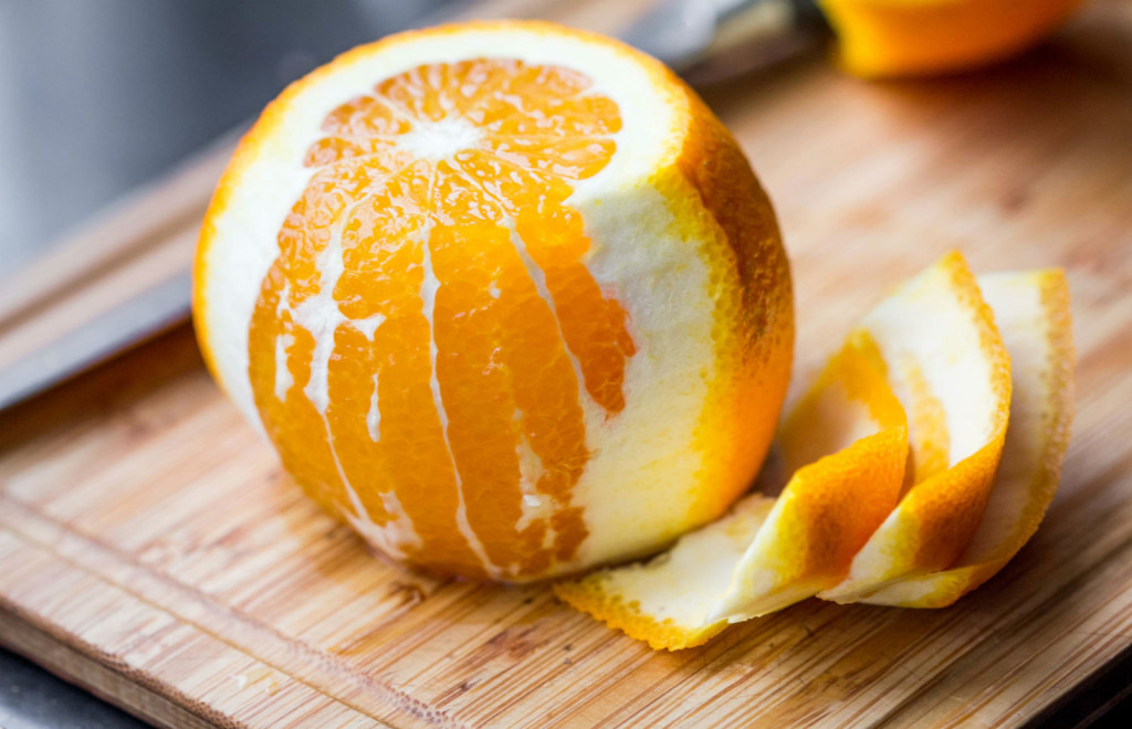 1-najdobriot-del-od-portokalot-napravete-prav-od-korata-koj-sodrzhi-dva-pati-povekje-vitamin-c-www.kafepauza.mk_