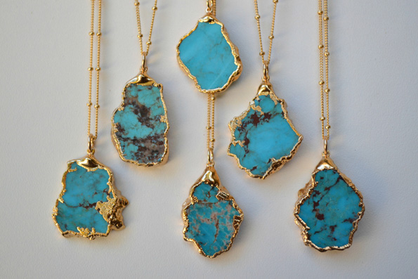 Тајното значење што го крие вашиот скапоцен камен според месецот на раѓање