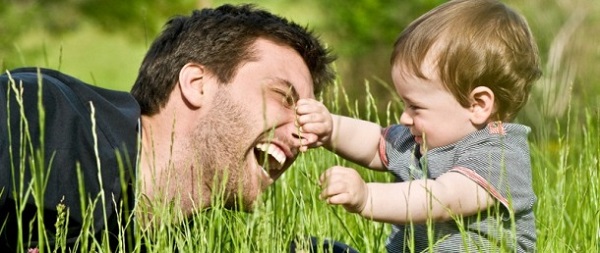 (4)13-znaci-deka-vashiot-soprug-e-fantastichen-tatko-kafepauza.mk