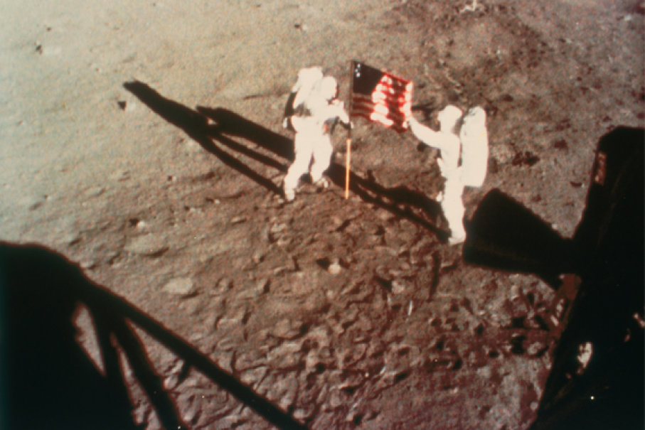 (6)10-teorii-na-zagovor-od-area-51-kafepauza.mk