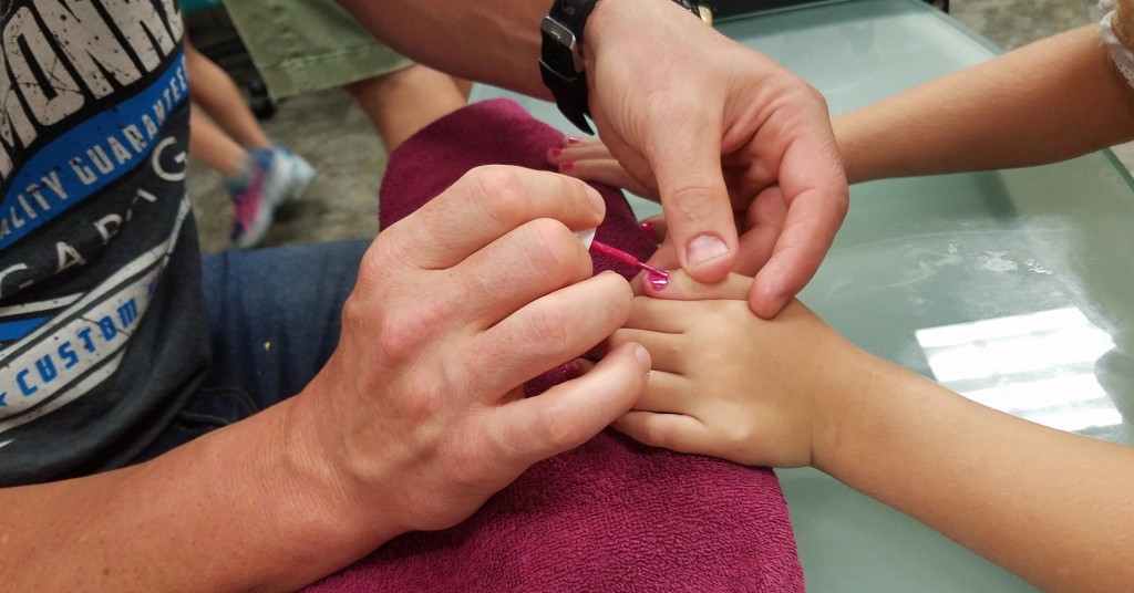 (7)13-znaci-deka-vashiot-soprug-e-fantastichen-tatko-kafepauza.mk