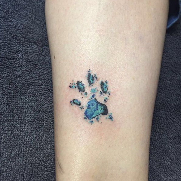 (10) sovrsheni-tetovazhi-za-onie-shto-ne-mozhat-da-si-go-zamislat-zhivotot-bez-machka-www.kafepauza.mk