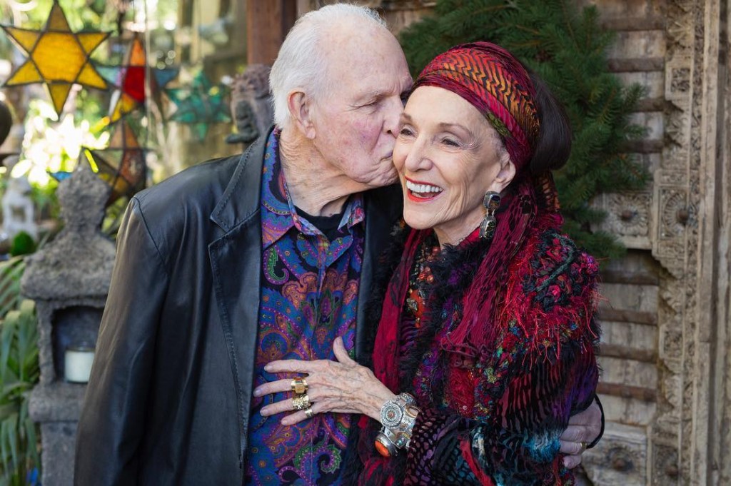 (10)13-moderni-postari-parovi-koi-izgledaat-podobro-od-holivudskite-dzvezdi-kafepauza.mk