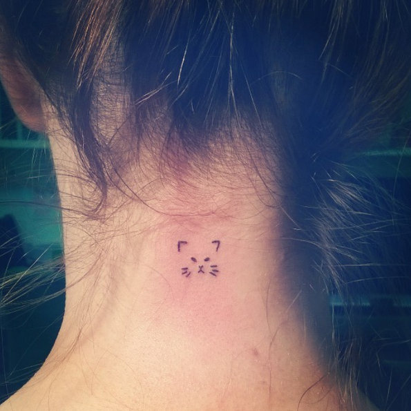 (11) sovrsheni-tetovazhi-za-onie-shto-ne-mozhat-da-si-go-zamislat-zhivotot-bez-machka-www.kafepauza.mk