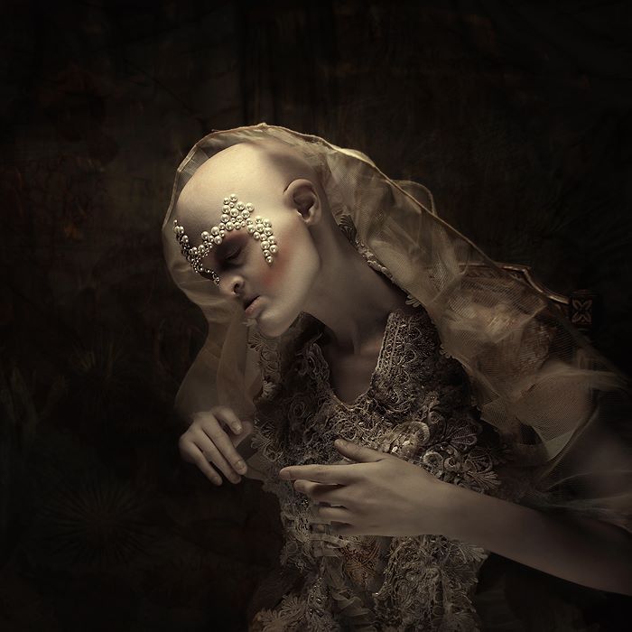 (12)zapoznajte-ja-melani-gajdos-28-godishniot-model-koj-gi-urna-site-stereotipi-kafepauza.mk