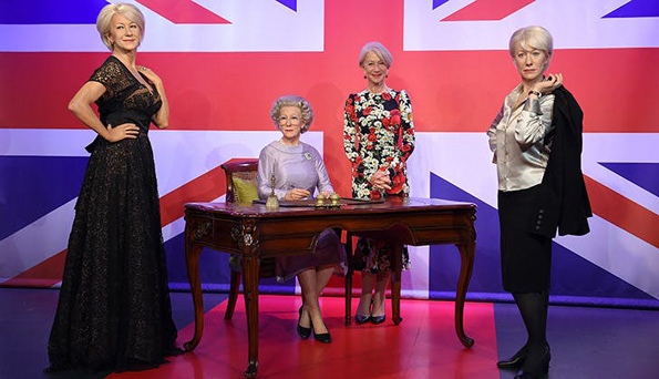 Познати личности позираат покрај нивните восочни фигури и фотографиите се урнебесни!