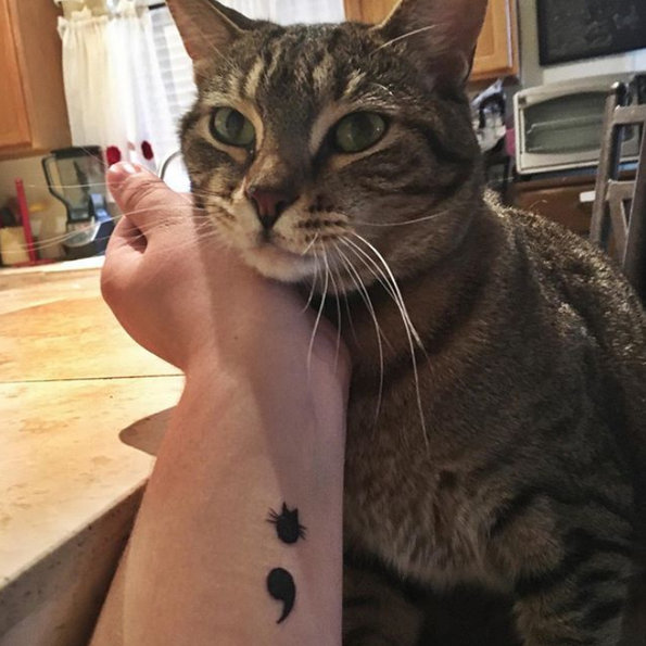 (18) sovrsheni-tetovazhi-za-onie-shto-ne-mozhat-da-si-go-zamislat-zhivotot-bez-machka-www.kafepauza.mk