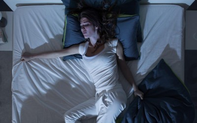 Не можете да заспиете поради топлото време? Овие 5 совети можеби ќе ви помогнат!