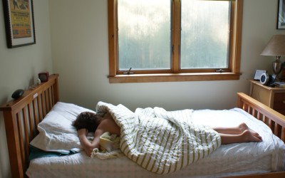 Сакате да спиете до подоцна за време на викендите? Оваа навика е корисна за вашето здравје!