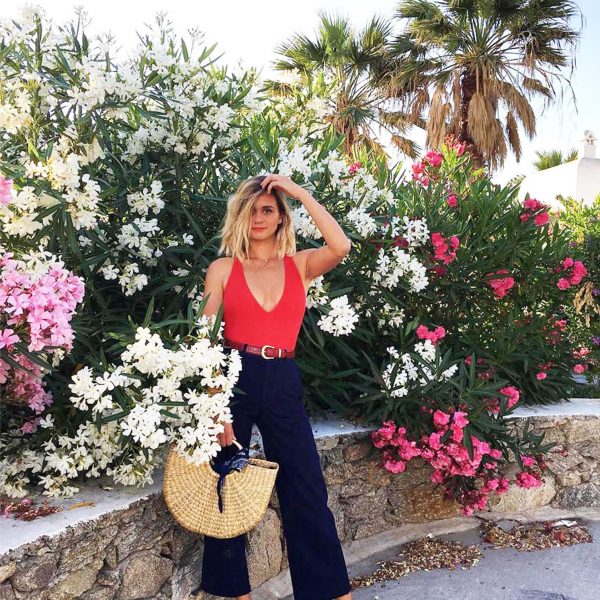 11-stilizirajte-go-vashiot-kostim-za-kapenje-na-6-razlichni-nachini-www.kafepauza.mk_