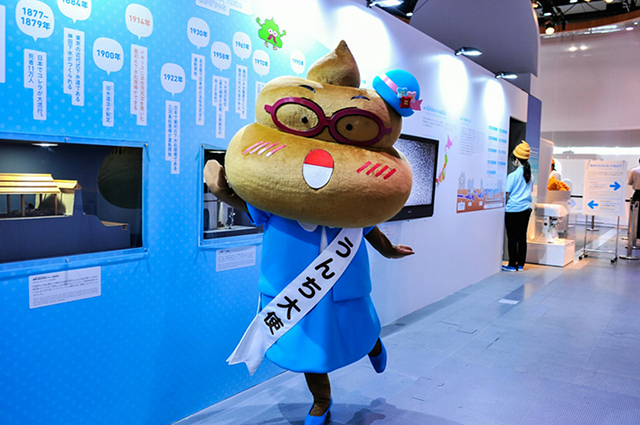 (15)17-raboti-koi-se-normalni-samo-vo-japonija-kafepauza.mk