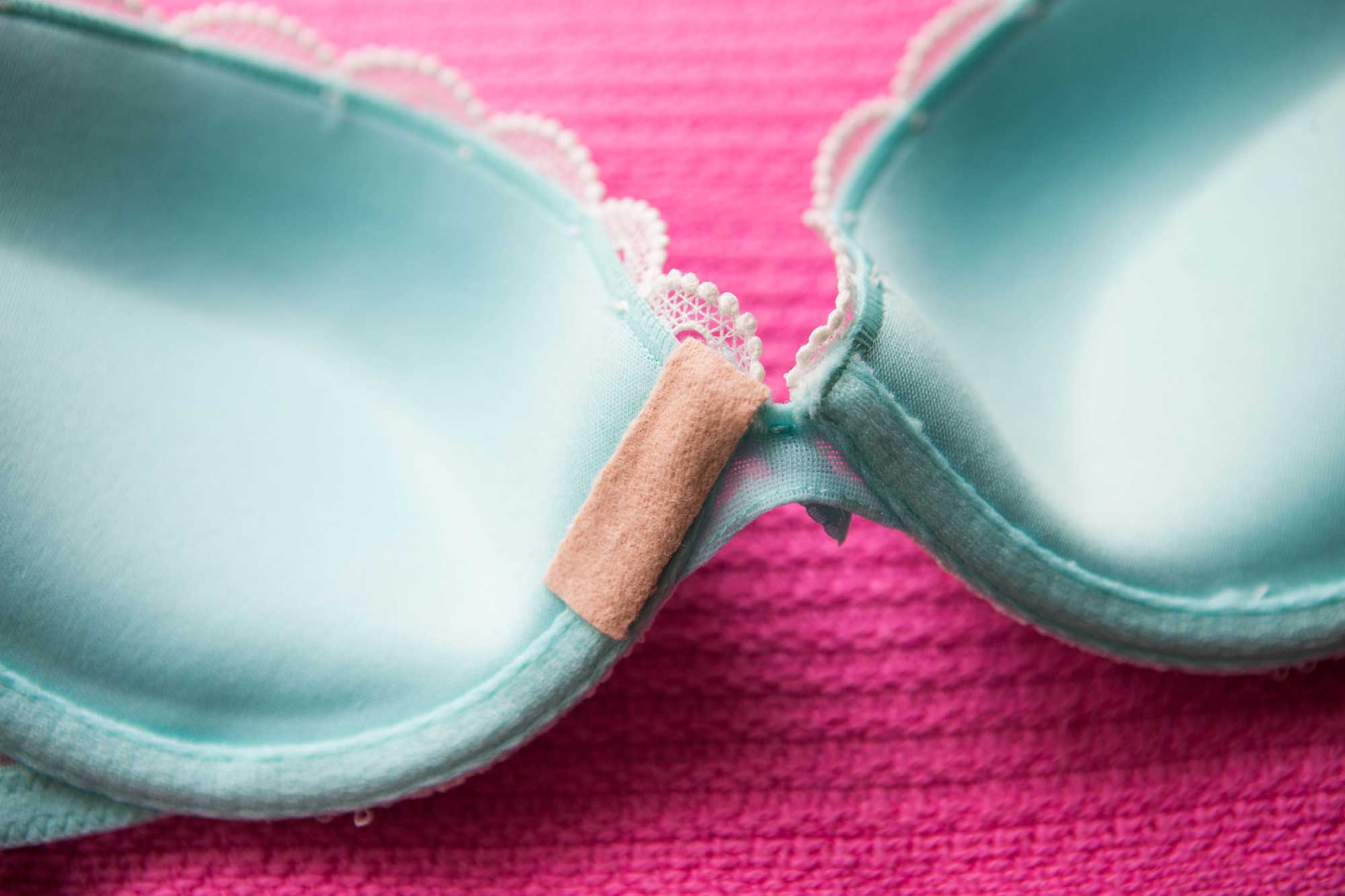 16-dami-ovie-trikovi-kje-vi-go-olesnat-zhivotot-15-genijalni-trikovi-za-ubavina-i-nega-www.kafepauza.mk_